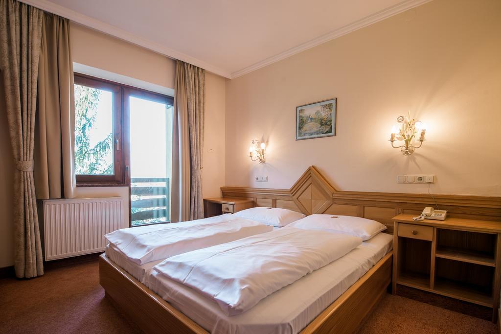 Gaestehaus Reiter Голлинг-на-Хальцахе Экстерьер фото